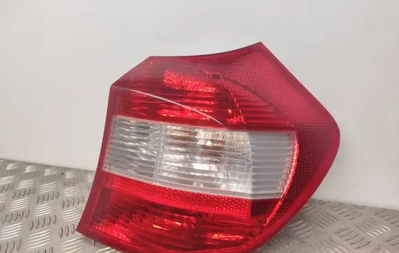 BMW 1 E81 E87 Rear/tail lights 6224502