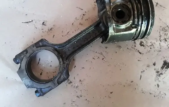 Opel Vectra C Piston with connecting rod NOCODE
