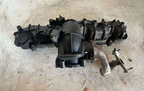 Ford Transit Custom Intake manifold BK2Q9424C