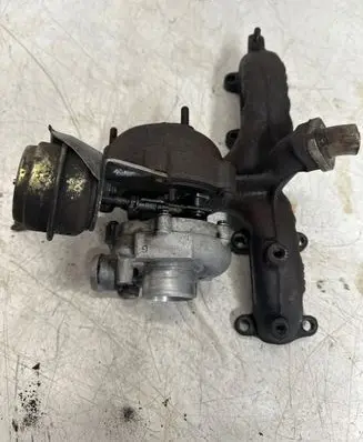 Volkswagen Sharan Turbo 038253019A