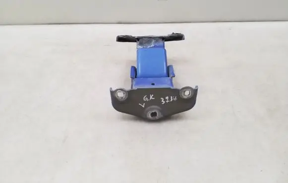 Nissan Primastar Loading door upper hinge 312304K