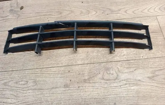 Skoda Roomster (5J) Front bumper lower grill 5J0853677A 320020112 127541000100