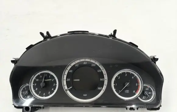 Mercedes-Benz E W212 Speedometer (instrument cluster) A2129001210