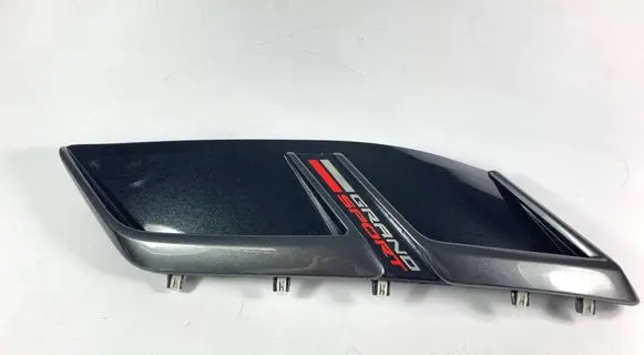 Chevrolet Corvette C7 Fender grill 84208184 84208179