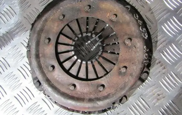 Audi 80 90 S2 B4 Pressure plate 082179032