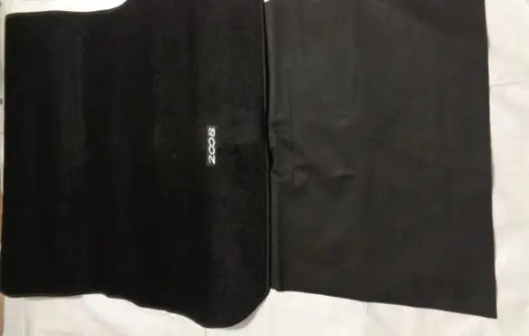 Trunk/boot mat liner