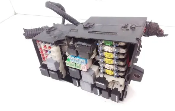 Ford Focus Fuse box set 9M5T14A067CA Am5t15r554aa Am5t14k733kja