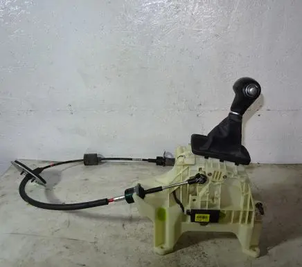 KIA Carens III Gear shift rod 46700-A4800