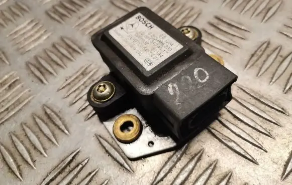 Mercedes-Benz S W220 Yaw turn rate sensor 0015404517