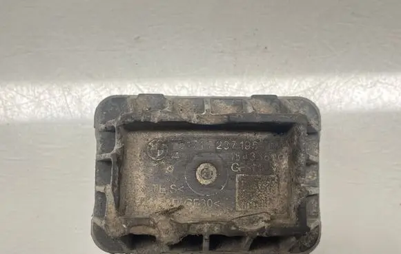 BMW 5 F10 F11 Jacking socket point 7237195