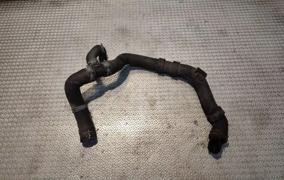 Volkswagen Caddy Engine coolant pipe/hose
