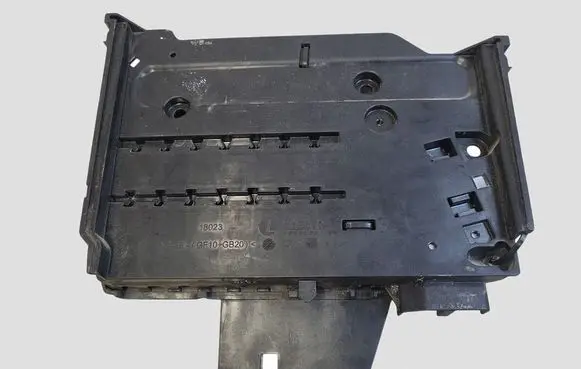 Ford C-MAX II Positive wiring loom AV6T14A067BA