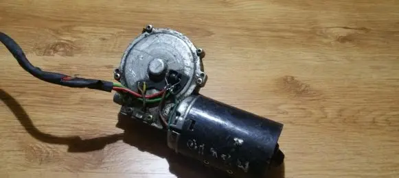 Mercedes-Benz E W210 Wiper motor 1395106179