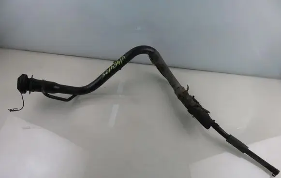 Fuel tank filler neck pipe