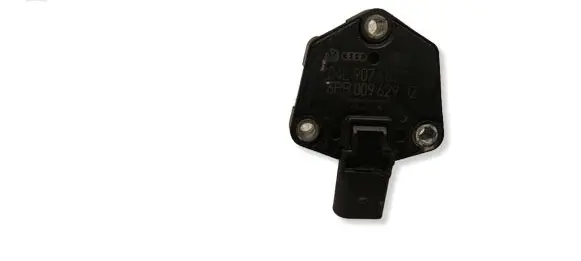 Volkswagen PASSAT B8 Oil level sensor 04L907660C 6PR00962912