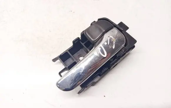 Nissan X-Trail T30 Rear door interior handle 