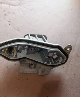 Opel Vectra C Tail light part Z8443046