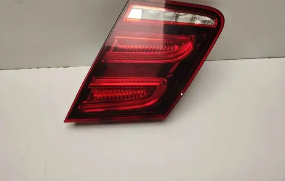 Mercedes-Benz E W212 Tailgate rear/tail lights A2129061003