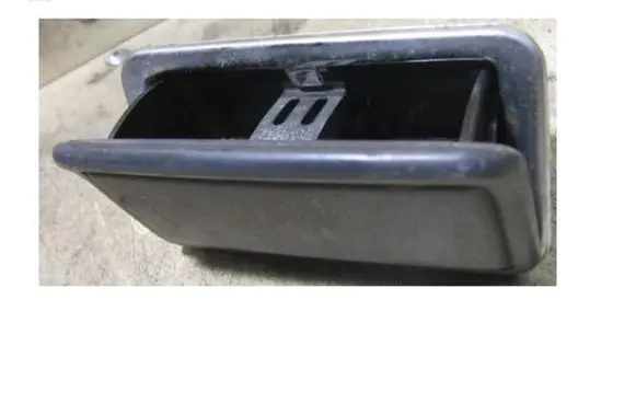 Mitsubishi Pajero Sport I Rear door ashtray 