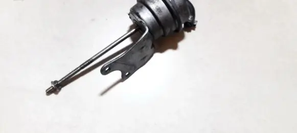 Audi A4 S4 B7 8E 8H Turbine electric control actuator 