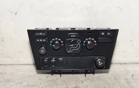 Volvo S60 Climate control unit 8691876