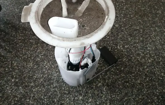 Volkswagen Up In-tank fuel pump 1S0919051G
