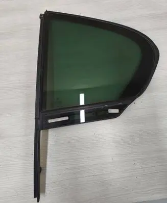 BMW 7 G11 G12 Rear vent window glass 7411609 7373895 7336041