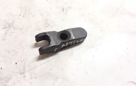 Chevrolet Captiva Fuel Injector clamp holder NOCODE