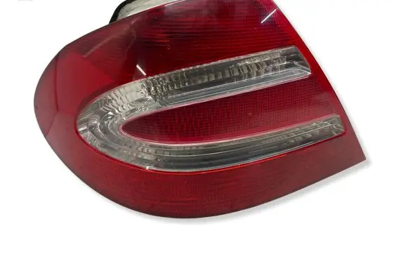 Mercedes-Benz CLK A209 C209 Rear/tail lights A2098200164