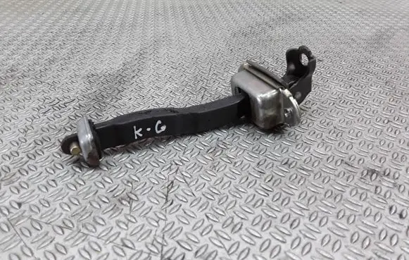 Nissan Patrol Y61 Rear door check strap stopper