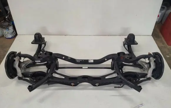 Volkswagen Touran III Rear subframe 5QA505315C 5QA505311A 5Q0505323D