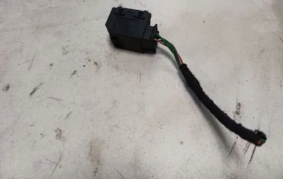 Volkswagen PASSAT B5 Electric window control switch 3B0959855B