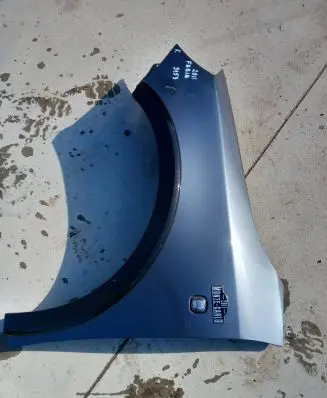 Skoda Fabia Mk2 (5J) Fender 5J821161