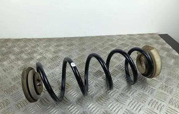 Mitsubishi Outlander IV Rear coil spring