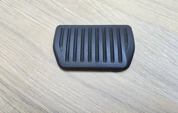 Volvo V70 Brake pedal 6G922457BA