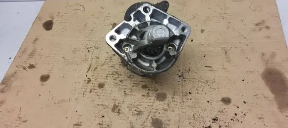 Chrysler Town & Country IV Starter motor 04686045AD