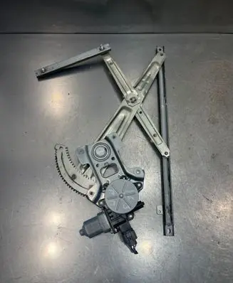 Mitsubishi Outlander Front door window regulator with motor 5713A086