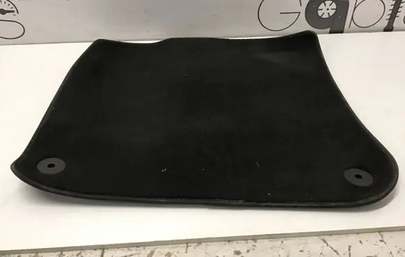 Volkswagen Touareg III Front floor mat 761864435C