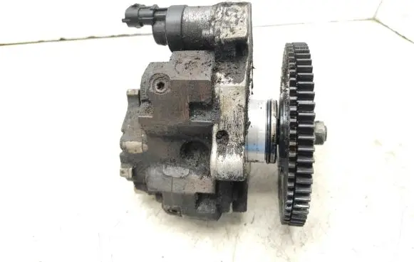 Renault Espace IV Fuel injection high pressure pump 8200170377 0445010033