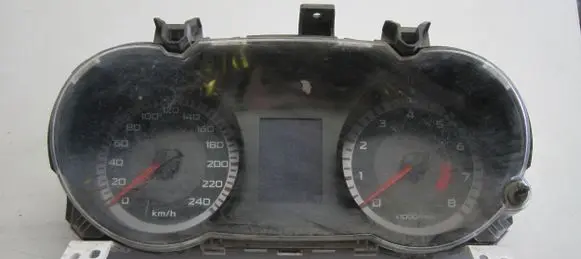 Mitsubishi Outlander Speedometer (instrument cluster)