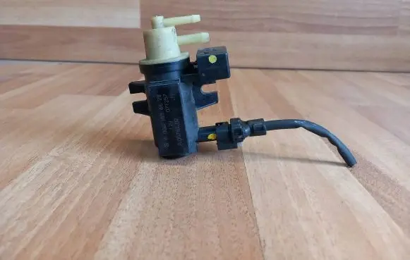 Vacuum valve