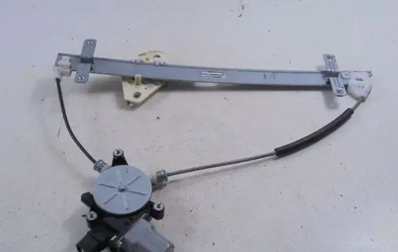Honda FR-V Front door window regulator with motor 703070