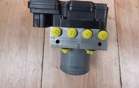 KIA Sorento ABS Pump 58900C5231 58910C5231 C558926561