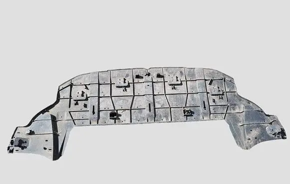 Peugeot 308 Front bumper skid plate/under tray 9680379880 9680379780 MP6134