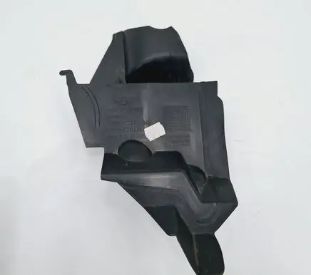 Mini One - Cooper Clubman R55 Intercooler air channel guide 2755864