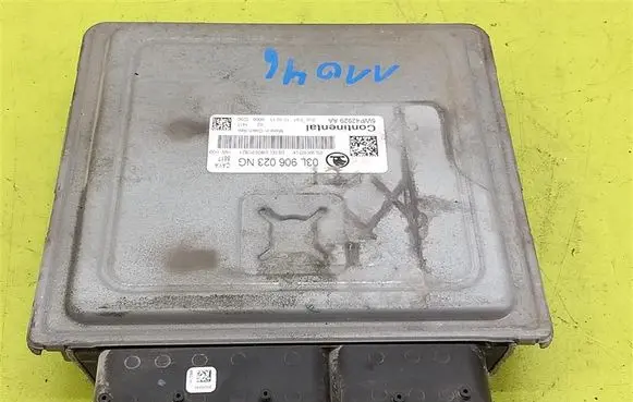 Skoda Fabia Mk2 (5J) Engine control unit/module 03L906023NG