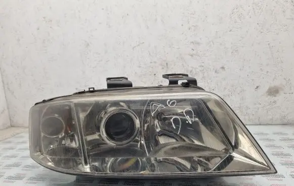 Audi A6 S6 C5 4B Headlight/headlamp