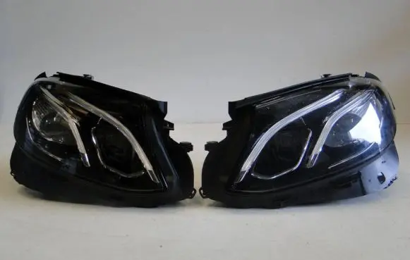Mercedes-Benz E W213 Headlight/headlamp A2139066601