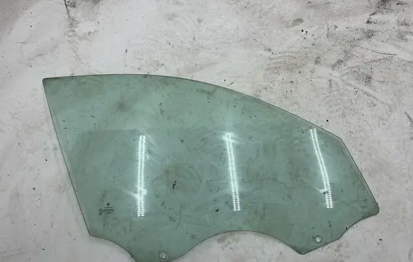 BMW 1 F20 F21 Front door window glass four-door 43R001582