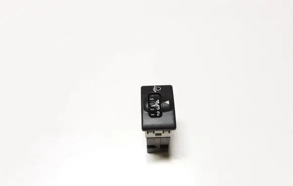 Suzuki Jimny Headlight level height control switch 32932074
